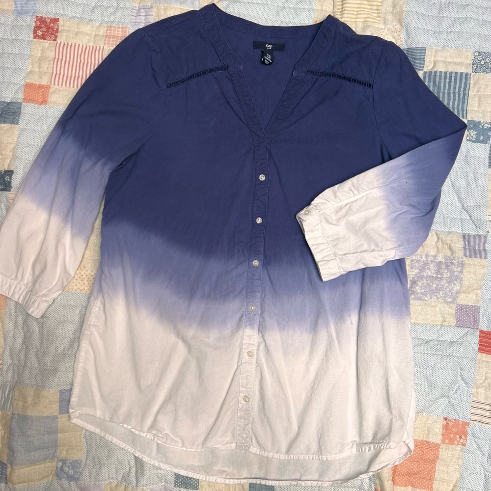GAP Blue and White Ombre Blouse